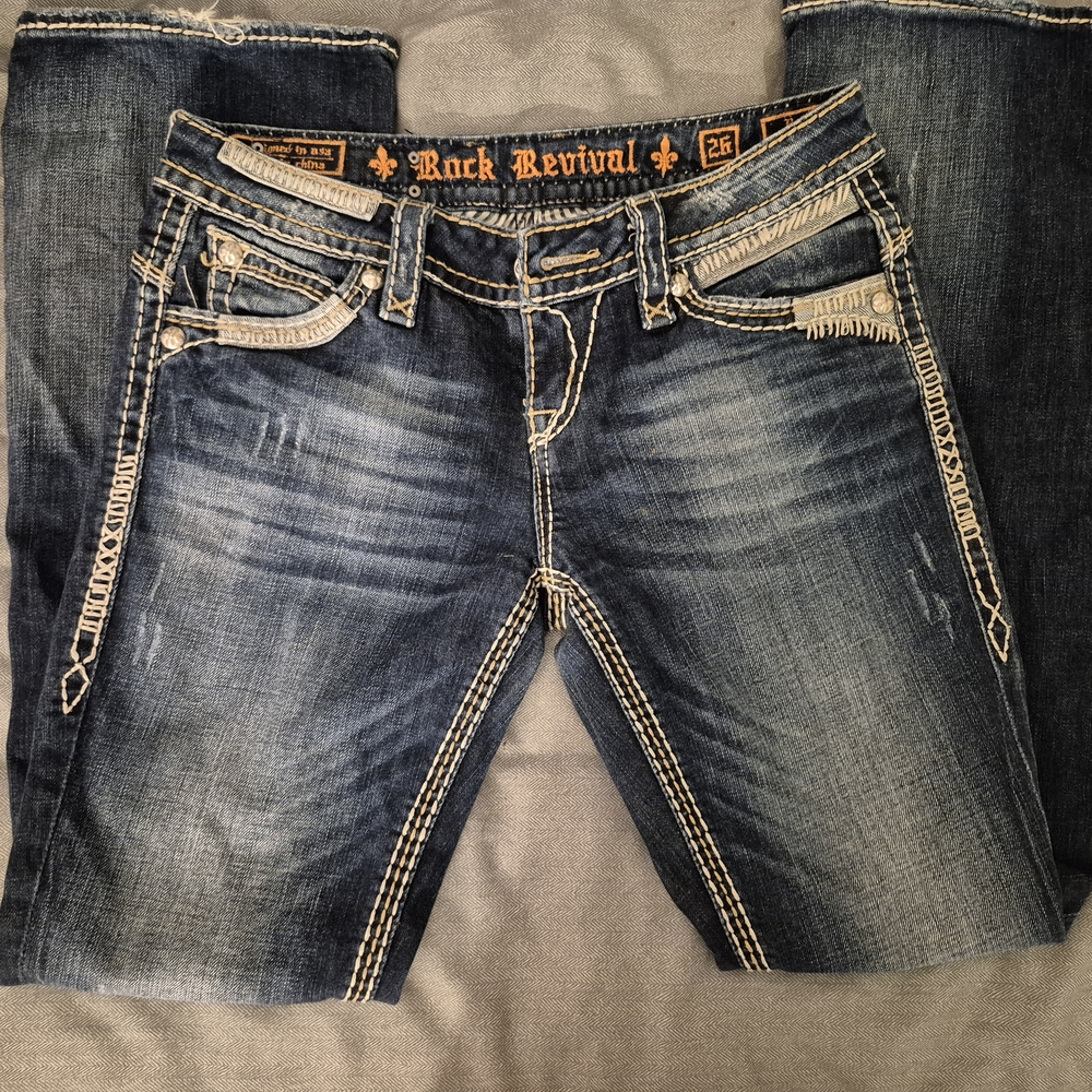 Stylish Blue Jeans - Picture 8 of 12